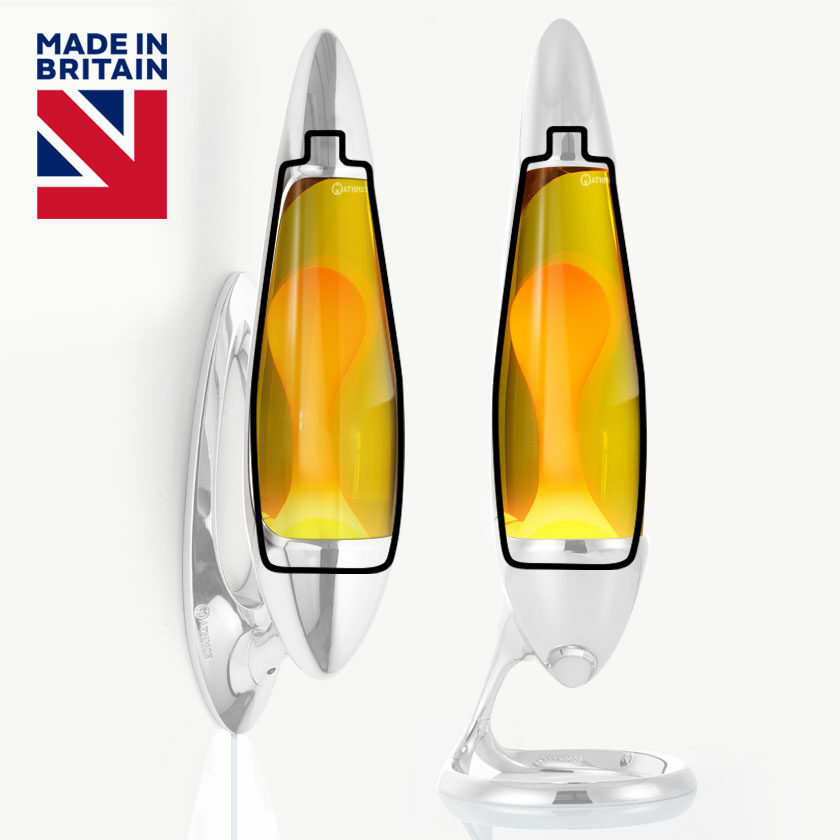 Bouteille de remplacement pour lampe à lave Mathmos Neo avec liquide jaune et lave orange, pièce de rechange originale sur fond blanc